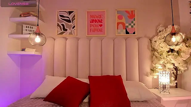 cute  cherry  online show from 09-29-25, 08:14