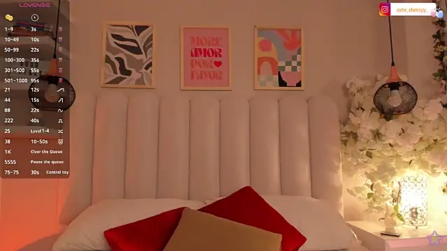 cute  cherry  online show from 03-01-26, 12:16