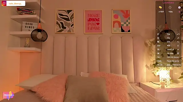 cute  cherry  online show from 12-19-25, 08:55