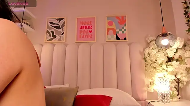 cute  cherry  online show from 10-06-25, 08:20