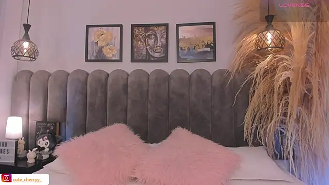 cute  cherry  online show from 04-02-26, 07:20
