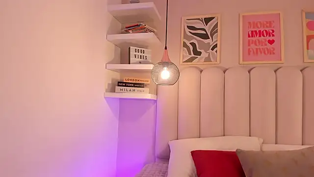 cute  cherry  online show from 10-11-25, 07:26