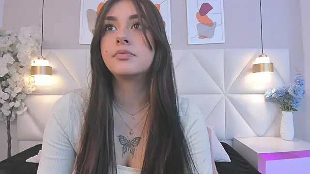 Snapshot of cute__cherry_ chatting on 07-03-26, 07:42 cute cherry online show from 07-03-26, 07:42