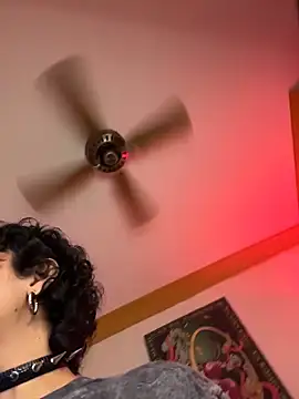 ZahaRoseee online show from 03-28-26, 05:19