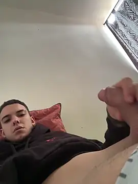 ricardo333 online show from 03-24-26, 01:44