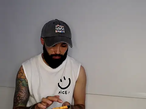 transgenderboy online show from 05-25-26, 11:36