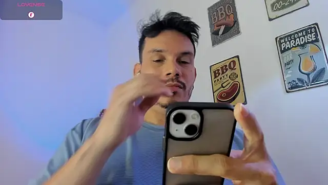 Snapshot of alejandro_stark chatting on 02-28-26, 10:59 alejandro stark online show from 02-28-26, 10:59