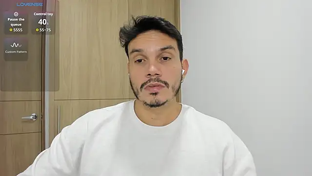 alejandro stark online show from 10-18-25, 10:01