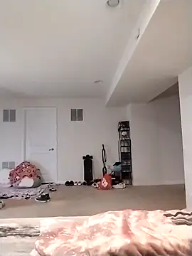 LiverandBrat77 online show from 11-09-25, 01:09