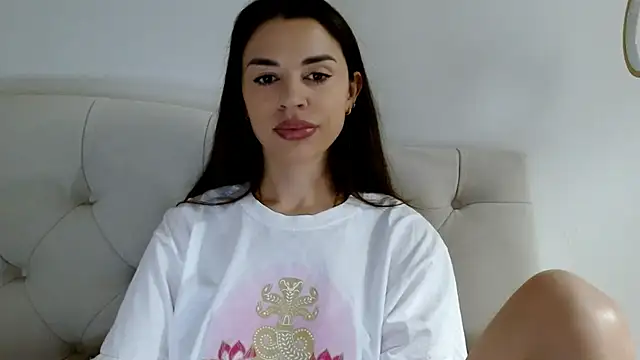 Snapshot of Mika_Gold chatting on 06-07-26, 09:03 Mika Gold online show from 06-07-26, 09:03