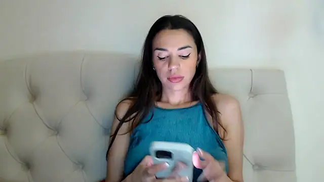 Mika Gold online show from 11-11-25, 05:41