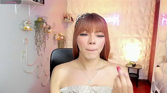 hurrencam online show from 11-07-25, 01:04