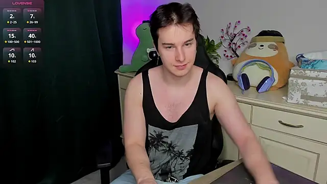 Vincent Strong online show from 02-07-26, 03:25