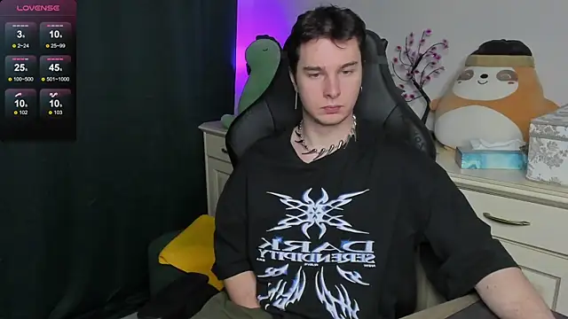 Vincent Strong online show from 01-16-26, 01:37