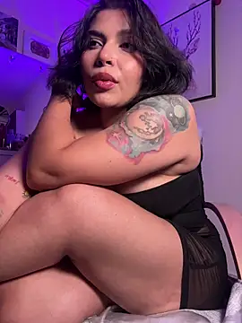 Snapshot of GigiiStone chatting on 02-09-26, 09:57 GigiiStone online show from 02-09-26, 09:57