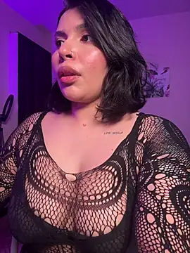 GigiiStone online show from 04-07-26, 11:50