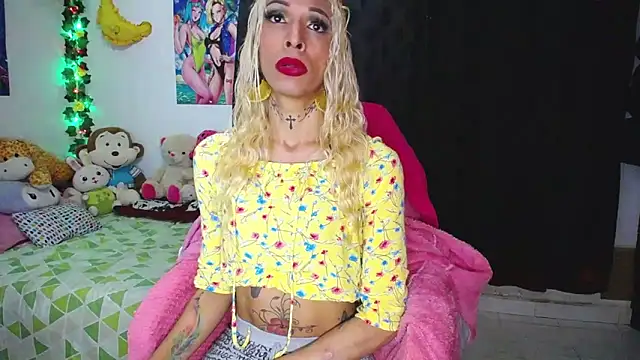 flaquita corall online show from 03-17-26, 12:02