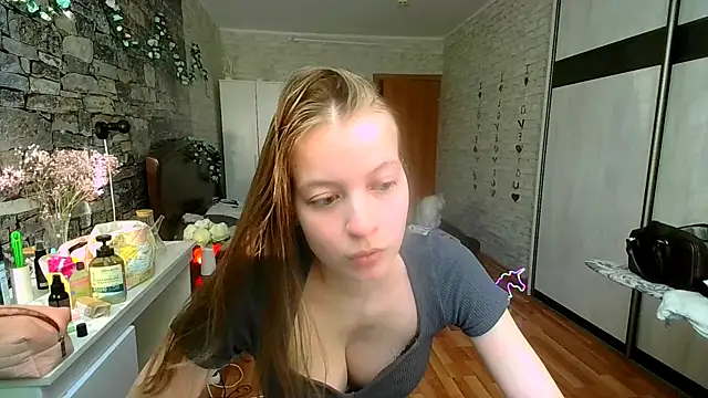   Aphrodita  wow   online show from 04-15-26, 01:37