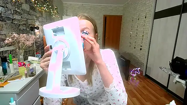   Aphrodita  wow   online show from 04-10-26, 02:57