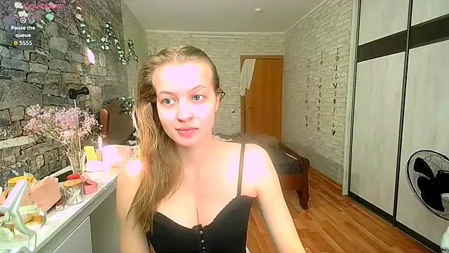   Aphrodita  wow   online show from 04-05-26, 01:07