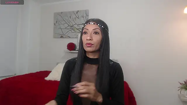 sofia perez    online show from 06-01-26, 07:35