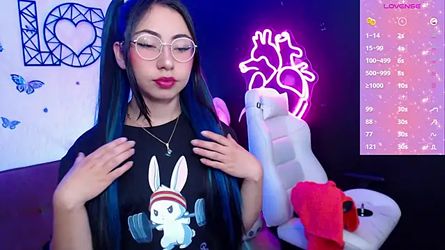 Snapshot of demyanderson_ chatting on 02-23-25, 12:30 demyanderson online show from 02-23-25, 12:30