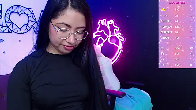 Snapshot of demyanderson_ chatting on 02-01-25, 03:08 demyanderson online show from 02-01-25, 03:08