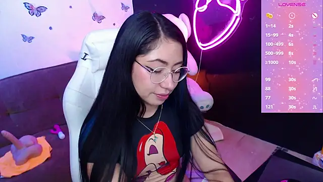 Snapshot of demyanderson_ chatting on 02-13-25, 02:56 demyanderson online show from 02-13-25, 02:56