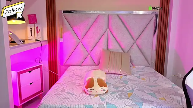 Happy tits online show from 10-08-25, 04:51