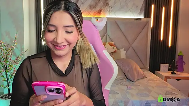 Happy tits online show from 03-10-26, 02:10