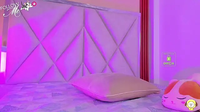 Happy tits online show from 09-16-25, 07:04