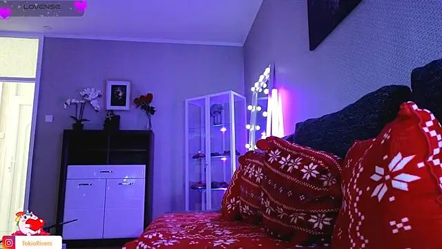 Snapshot of TokioRivers chatting on 12-07-24, 07:49 TokioRivers online show from 12-07-24, 07:49