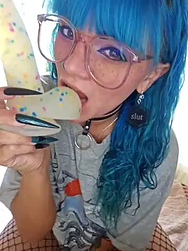 anyalikestosuck online show from 10-22-25, 07:24