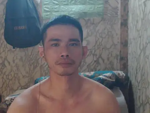Snapshot of x0x-Philip-x0x chatting on 09-19-25, 11:25 x0x-Philip-x0x online show from 09-19-25, 11:25