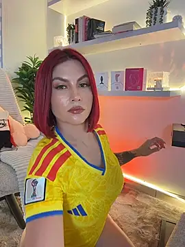 zafiro mo0n online show from 06-17-26, 11:03