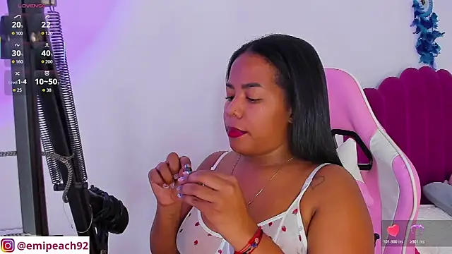 samanthaabloom online show from 03-04-26, 03:25