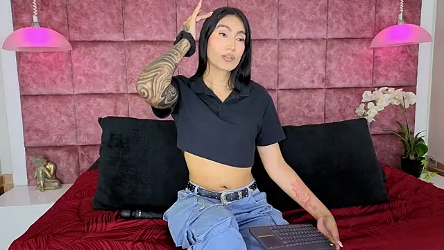 Taly Fox online show from 04-07-26, 09:38