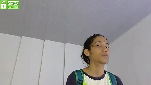 hot little bunny online show from 05-20-26, 09:23