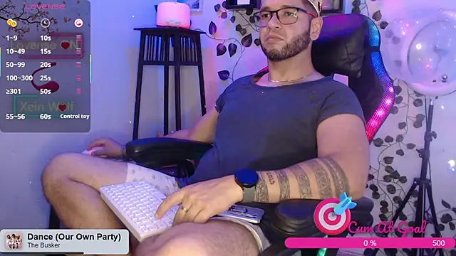 Xein WoIf online show from 10-13-25, 02:35