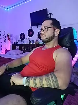 Xein WoIf online show from 05-24-26, 02:55