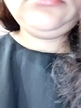 Snapshot of Doll_Nepali chatting on 01-12-25, 10:54 Doll Nepali online show from 01-12-25, 10:54