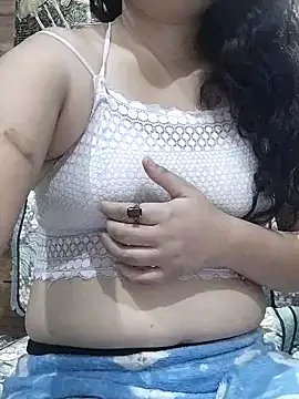 Snapshot of Doll_Nepali chatting on 01-19-25, 06:21 Doll Nepali online show from 01-19-25, 06:21