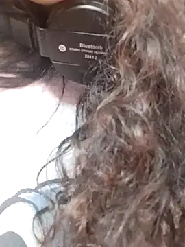 Snapshot of Doll_Nepali chatting on 02-20-25, 05:12 Doll Nepali online show from 02-20-25, 05:12