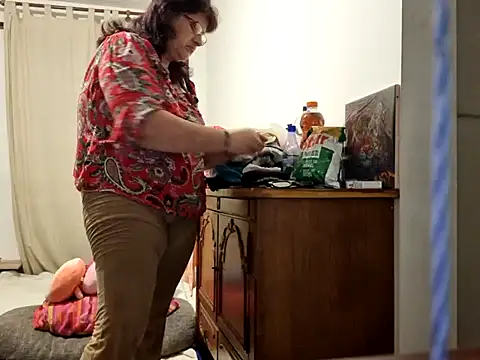 Samantha Squirtxh online show from 09-17-25, 08:33