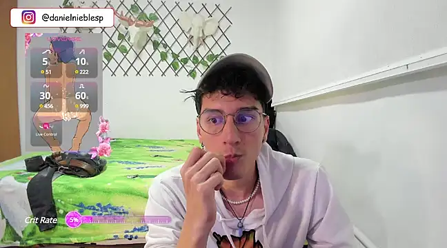 Snapshot of Jackson_Careyy chatting on 01-11-25, 10:51 Jackson Careyy online show from 01-11-25, 10:51