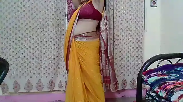 Snapshot of NautyBabe chatting on 10-13-25, 06:09 NautyBabe online show from 10-13-25, 06:09