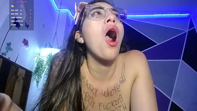 DaMikaela  online show from 11-28-25, 07:14