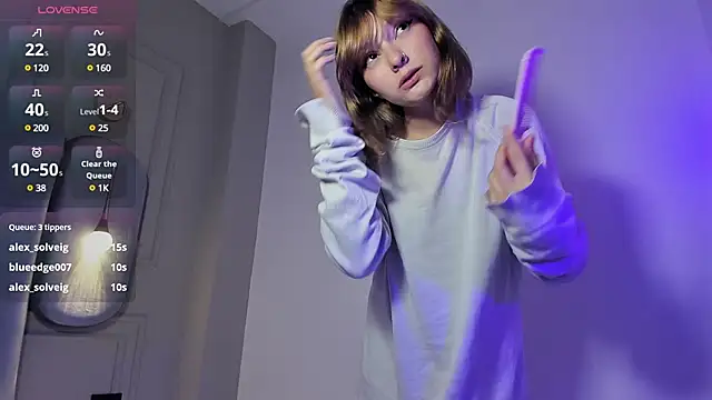 Snapshot of Ania_jones chatting on 03-11-25, 11:37 Ania jones online show from 03-11-25, 11:37