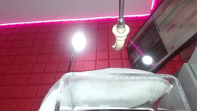 sammyEvans   online show from 02-04-26, 11:00