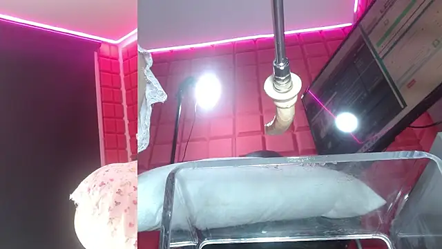 sammyEvans   online show from 02-06-26, 10:55